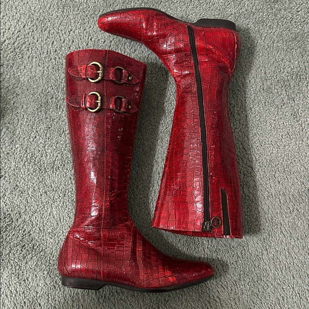 Donald J Pliner Red Croc Embossed Leather Tall Zip Boots women’s 6.5 - Picture 3 of 9